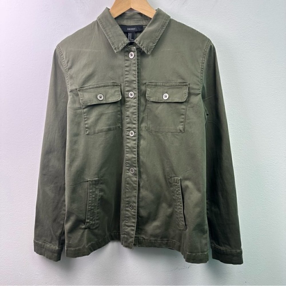 Forever 21 Shacket Green Button Up Long Sleeve Size Medium